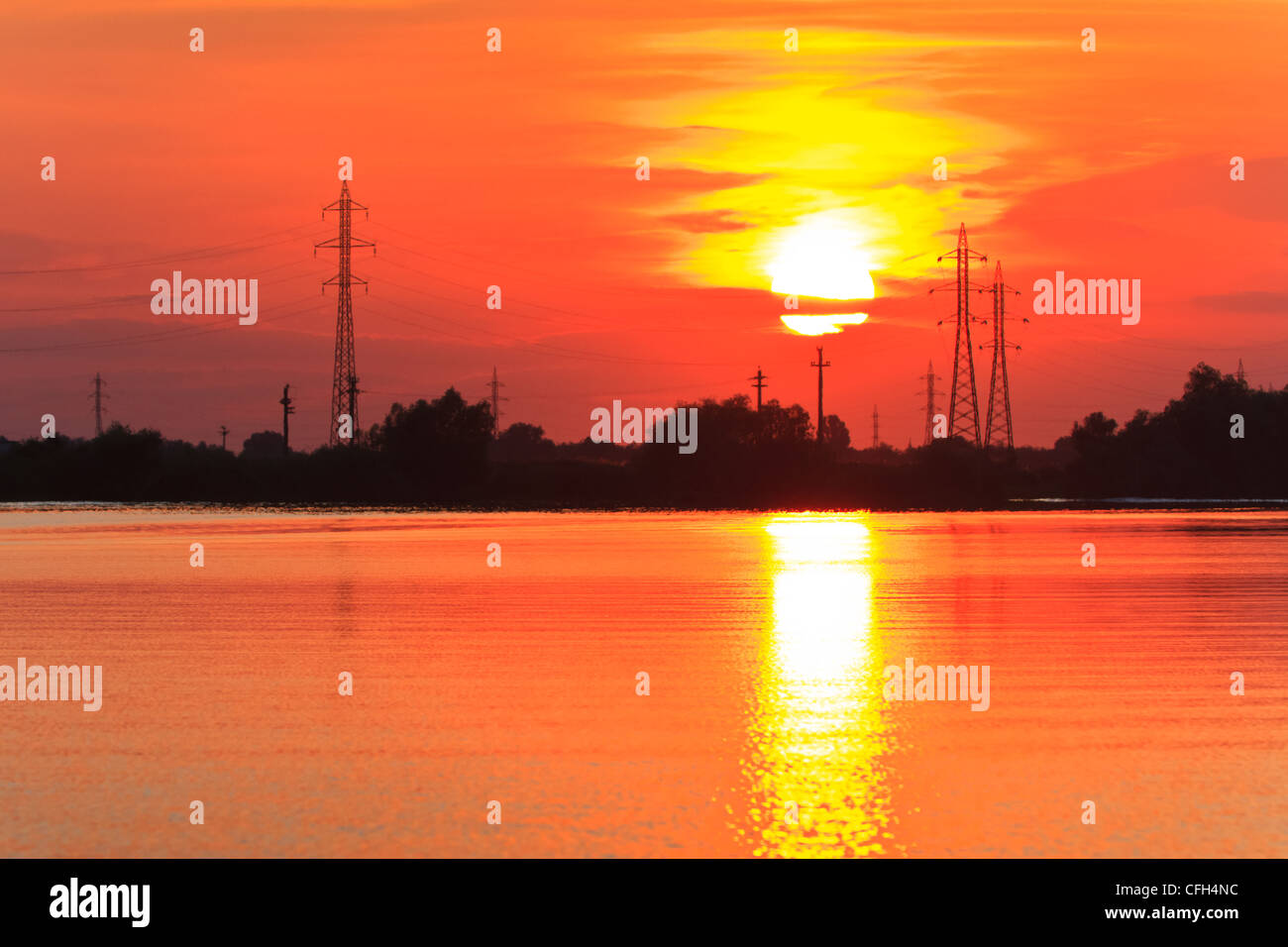 Sunset landscape hi-res stock photography and images - Alamy