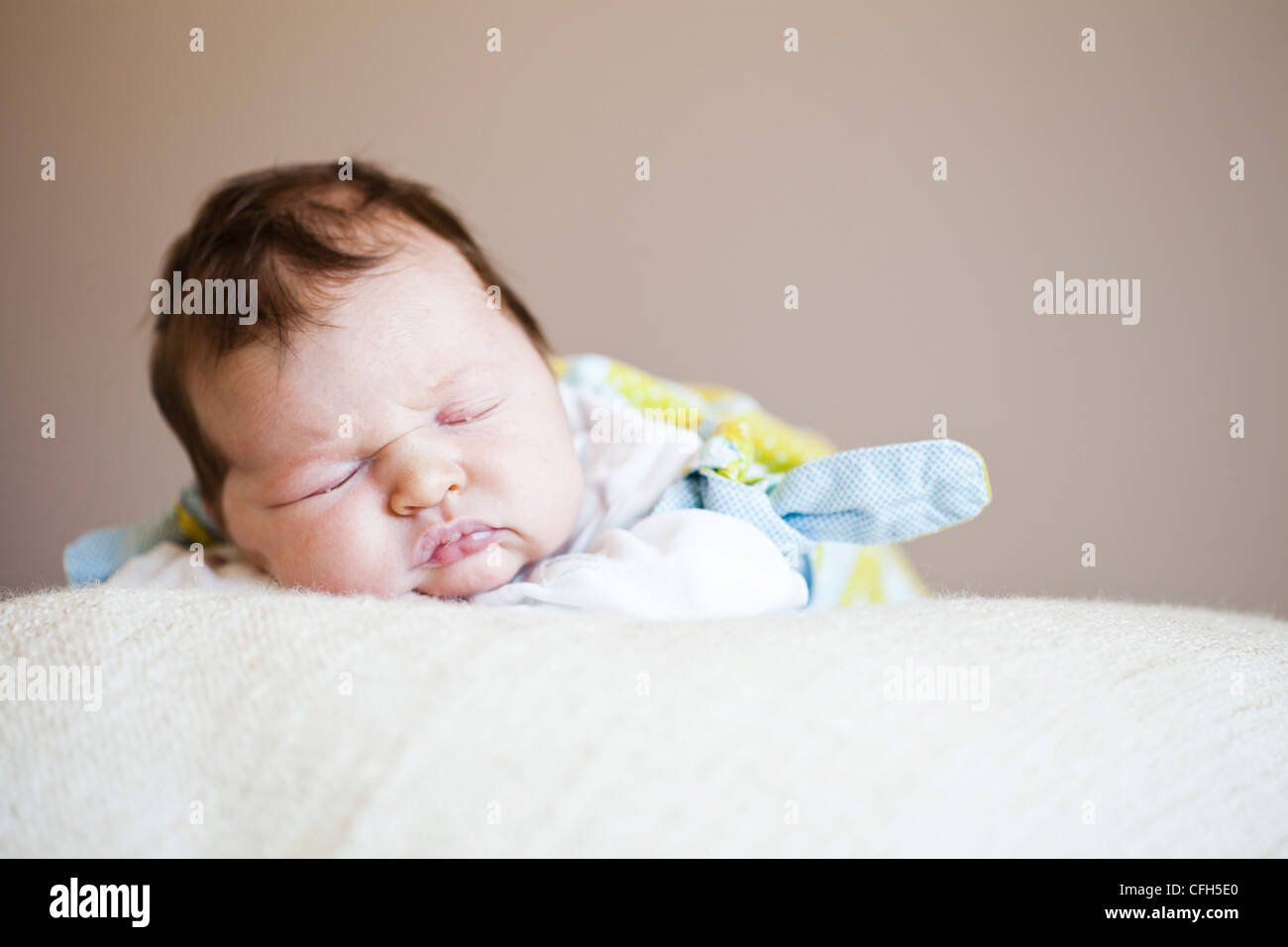 Portrait of a cute newborn baby girl sleeping Stock Photo - Alamy