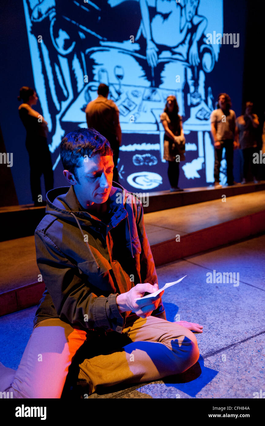 Welsh language theatre company Fran Wen performing 'Fala Surion' an adaptation of the novel 'Fresh Apples' by Rachel Trezise Stock Photo