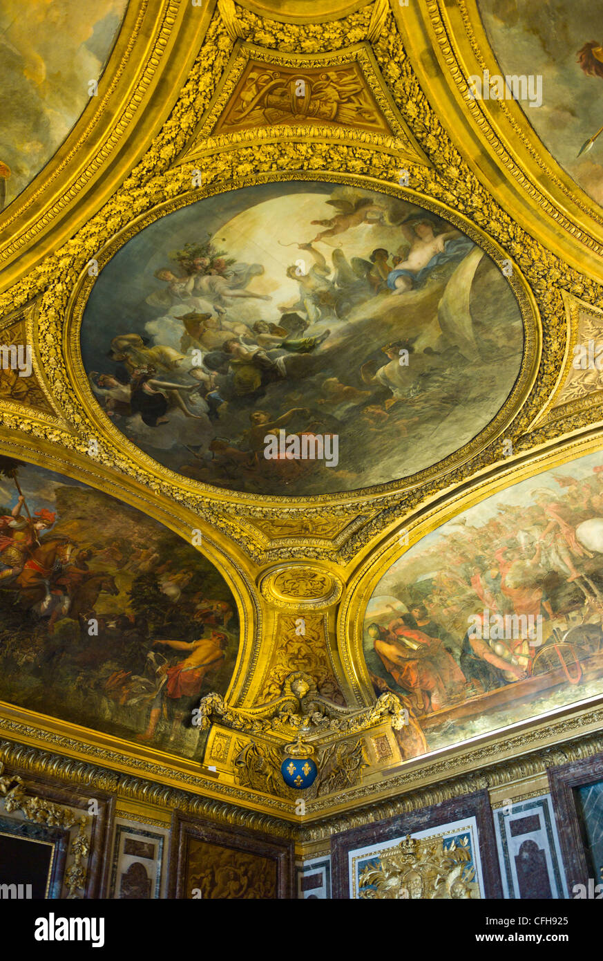 France, Chateau de Versailles, ceiling of the interior halls Stock Photo