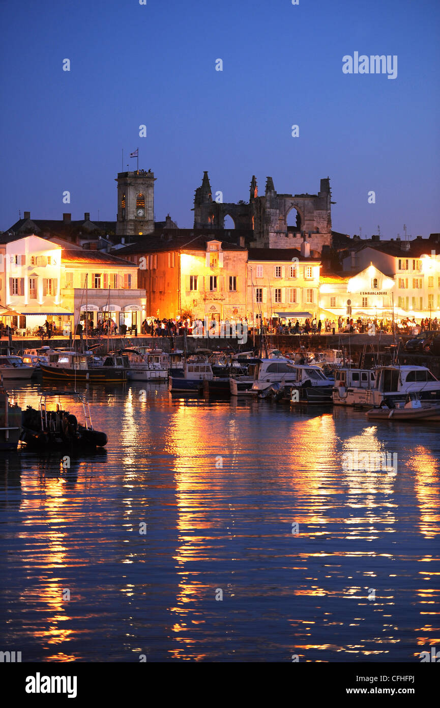 Tourist destination, Isle of Rhé ("Ile de Ré") (17): St-Martin-de-Ré Stock Photo