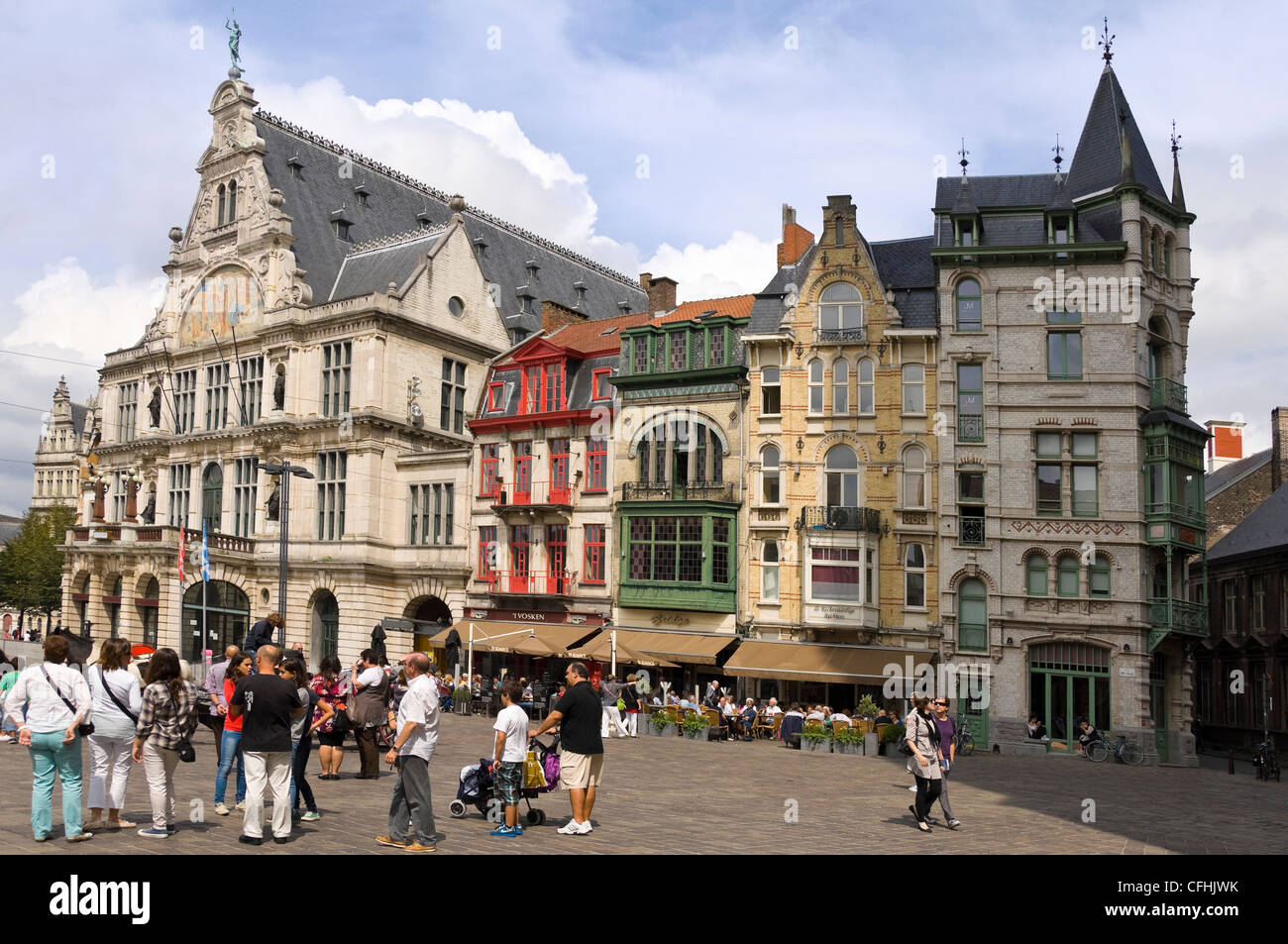 Horizontal view of the National Theatre and traditional architecture in St Sint Baafsplein aka St Bavo's Square in central Ghent, Belgium Stock Photo