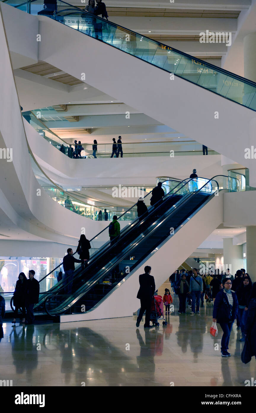 Escalators in the Pacific Place shopping mall, Hong Kong Stock Photo