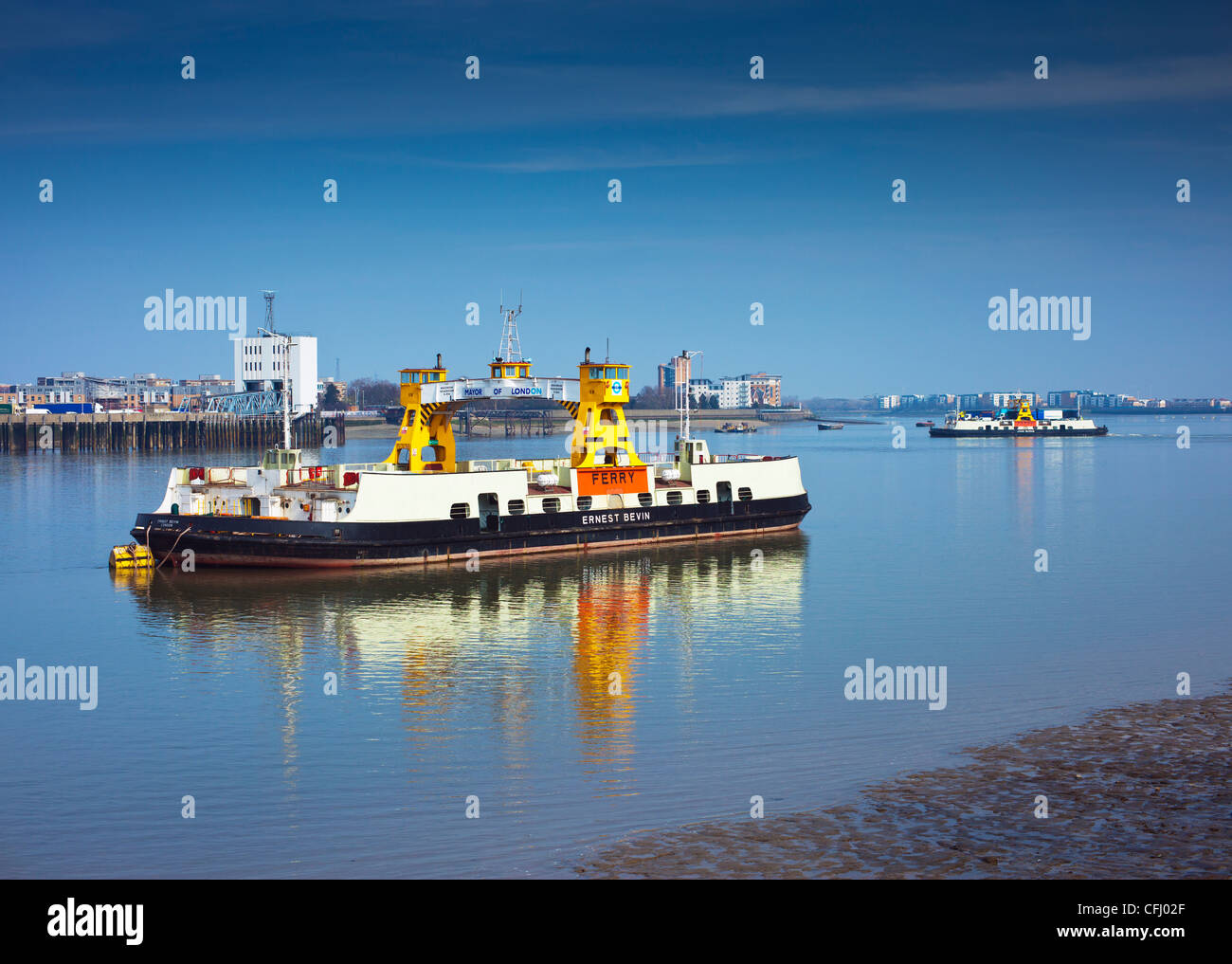 The Woolwich car Ferry Stock Photo Alamy