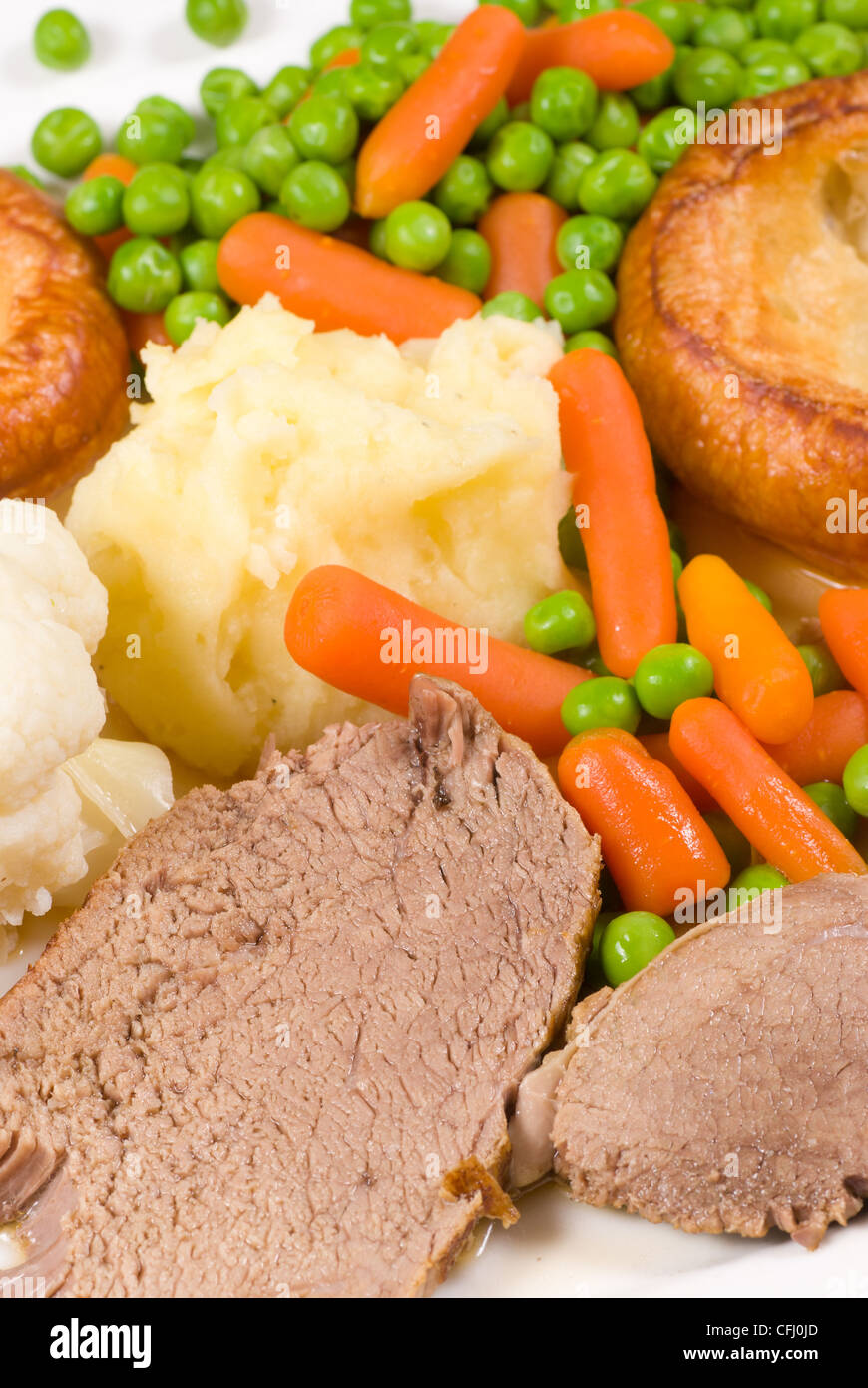 Traditional English Lunch Roast Beef Version Stock Photo Alamy traditional-english-lunch-roast-beef-version-stock-photo-alamy