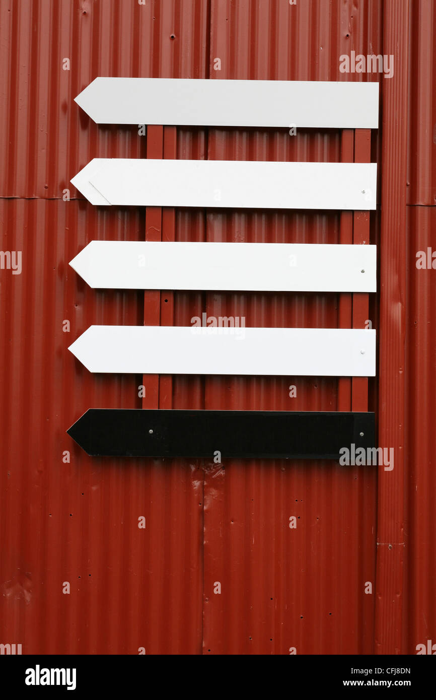 blank road signs close up Stock Photo - Alamy