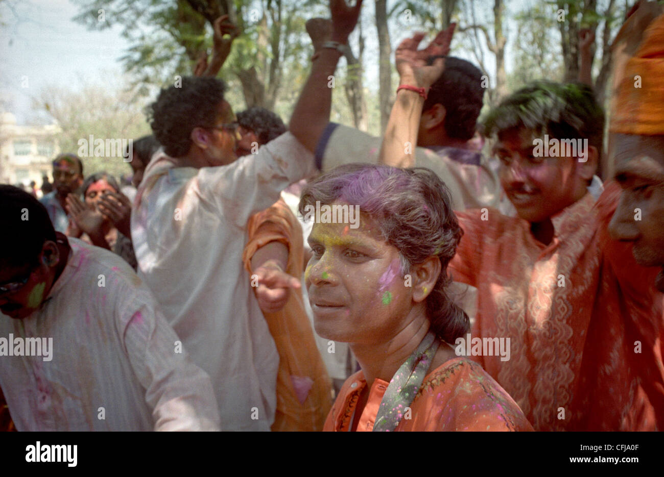 holi in santinekatan