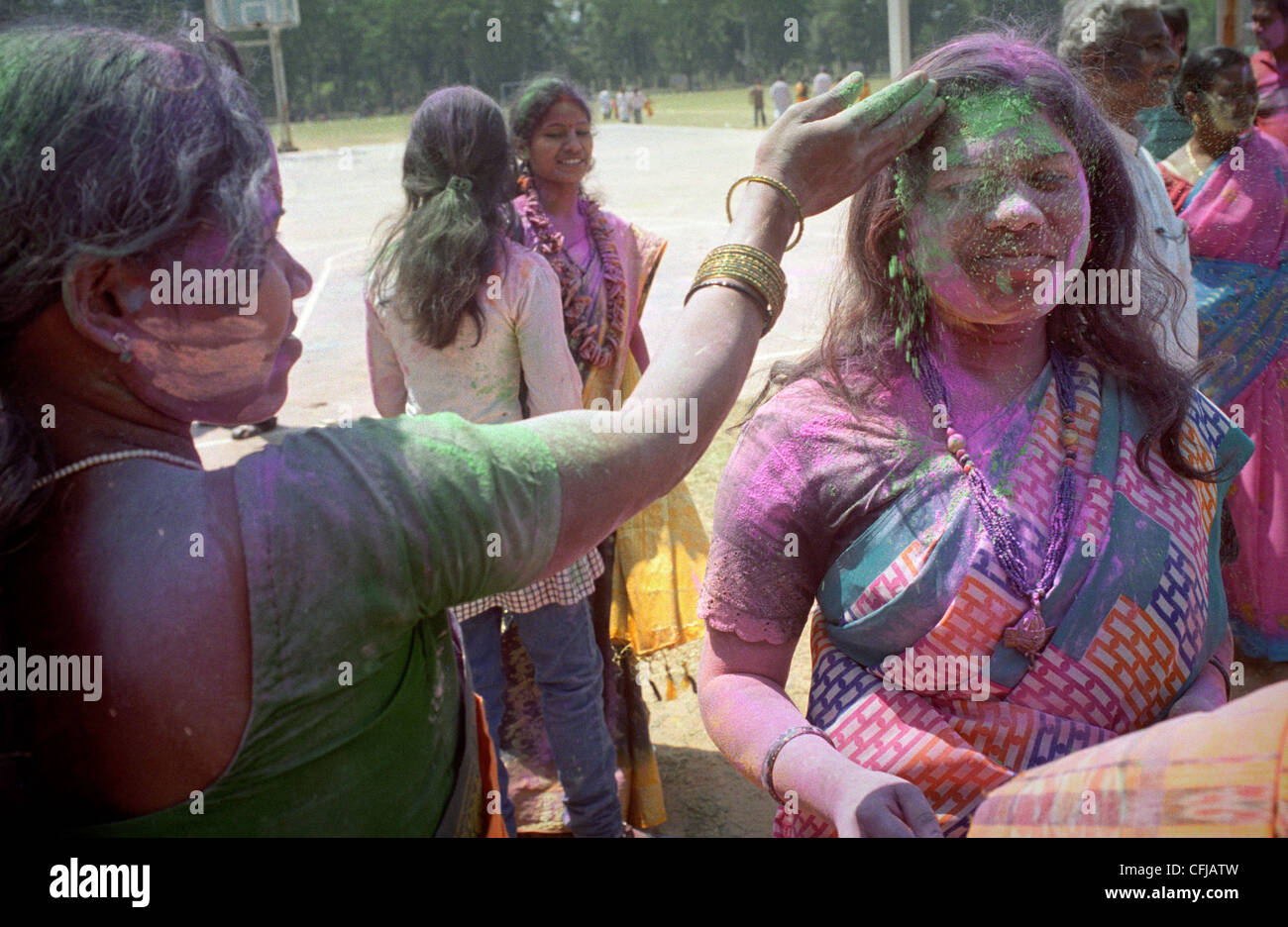 holi in santiniketan