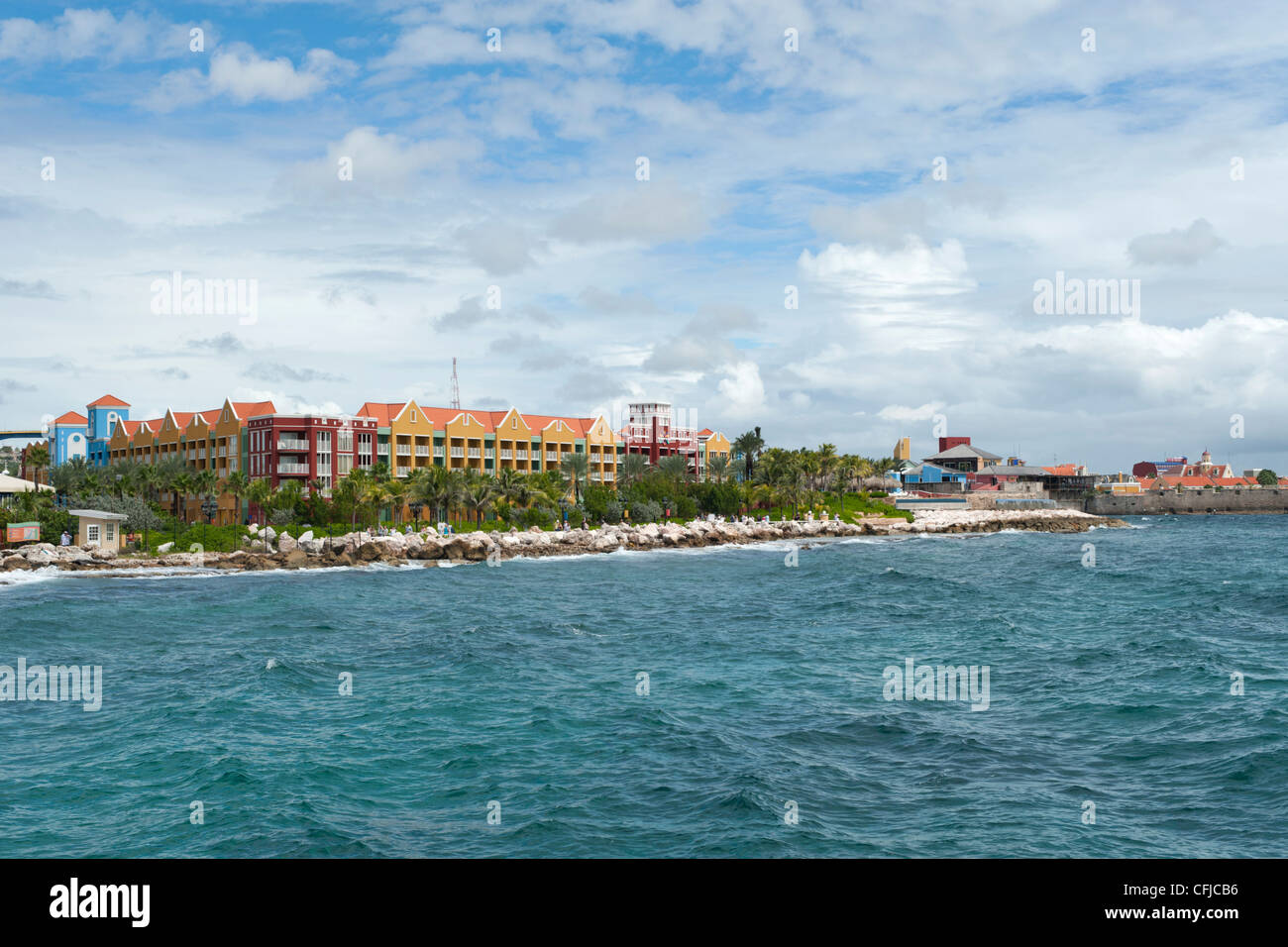 the-renaissance-hotel-and-coastline-in-willemstad-curacao-stock-photo