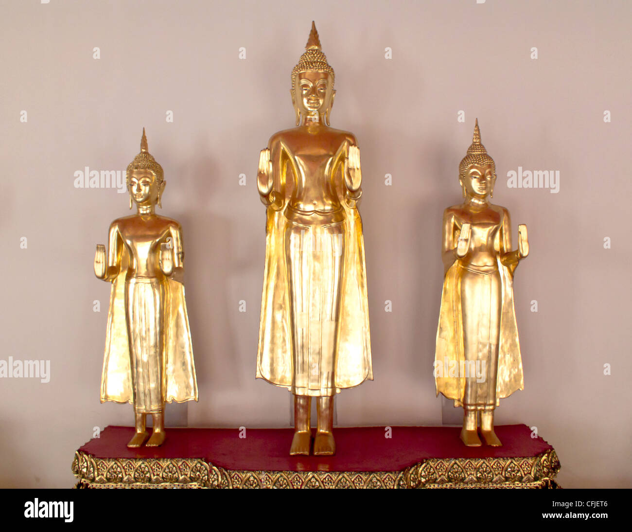 image of buddha in thailand temple Stock Photo - Alamy