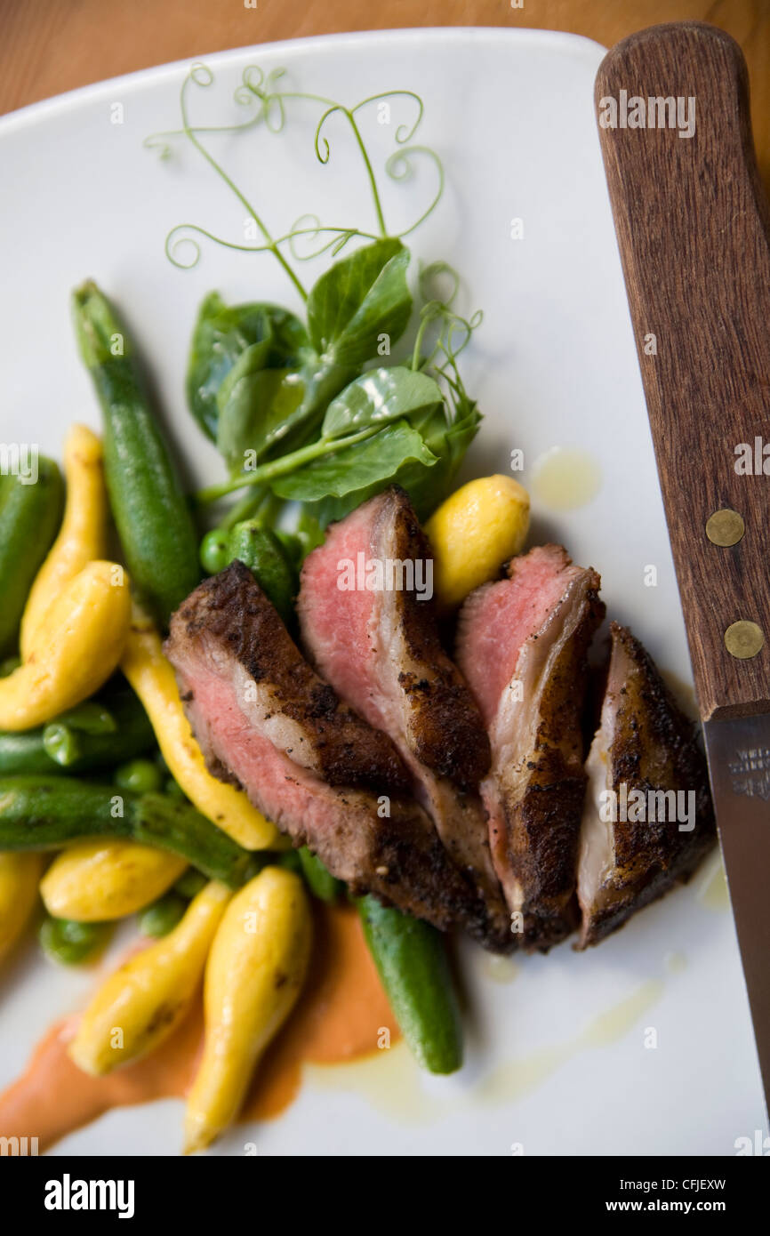Sliced strip steak salad Stock Photo Alamy