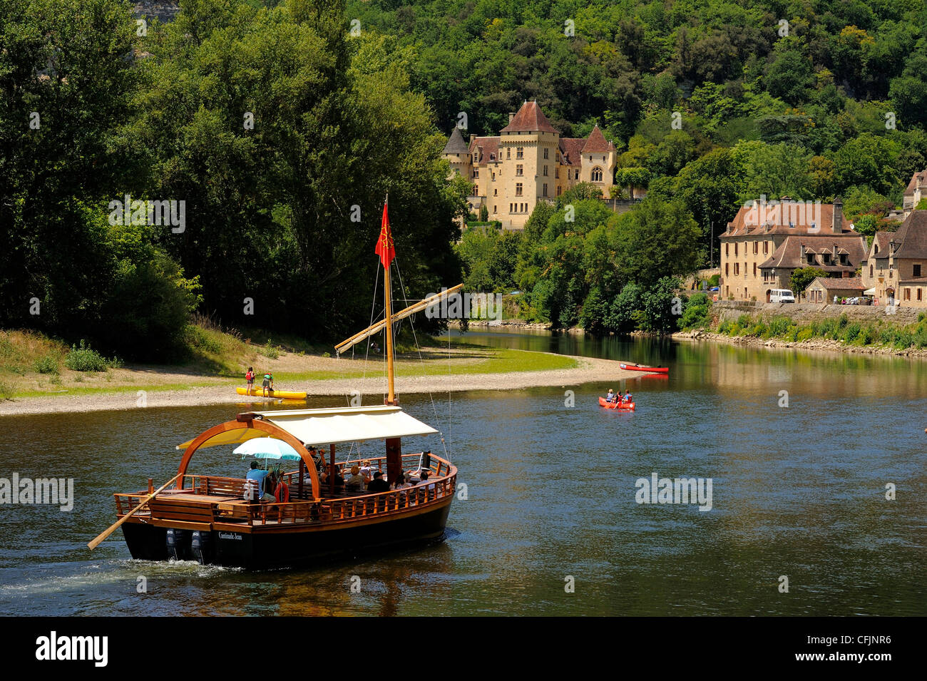 Caberre boat on the river Dordogne, La Roque-Gageac, Dordogne, France, Europe Stock Photo