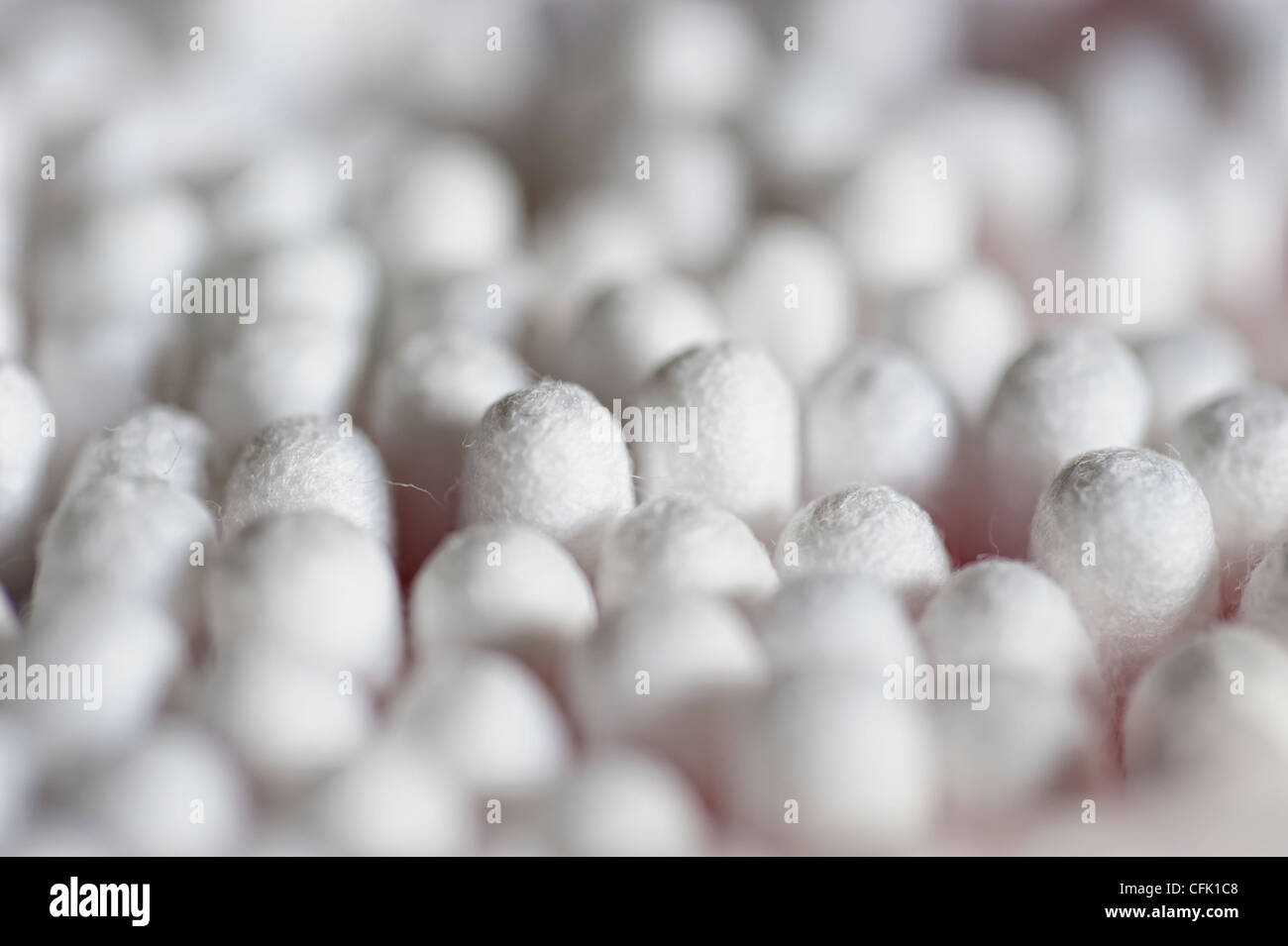 Q tips hi-res stock photography and images - Alamy