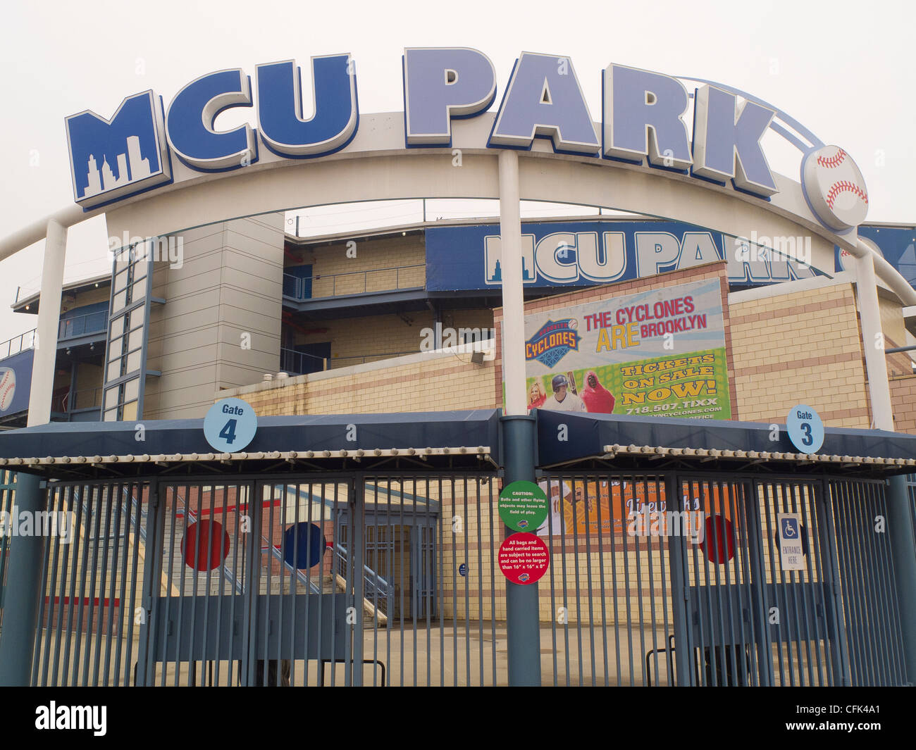 Brooklyn cyclones baseball hi-res stock photography and images - Alamy