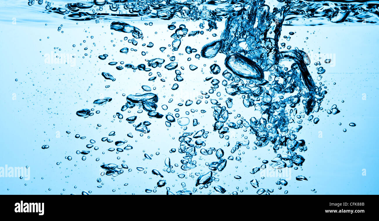 closeup of bubbles in blue water Stock Photo - Alamy