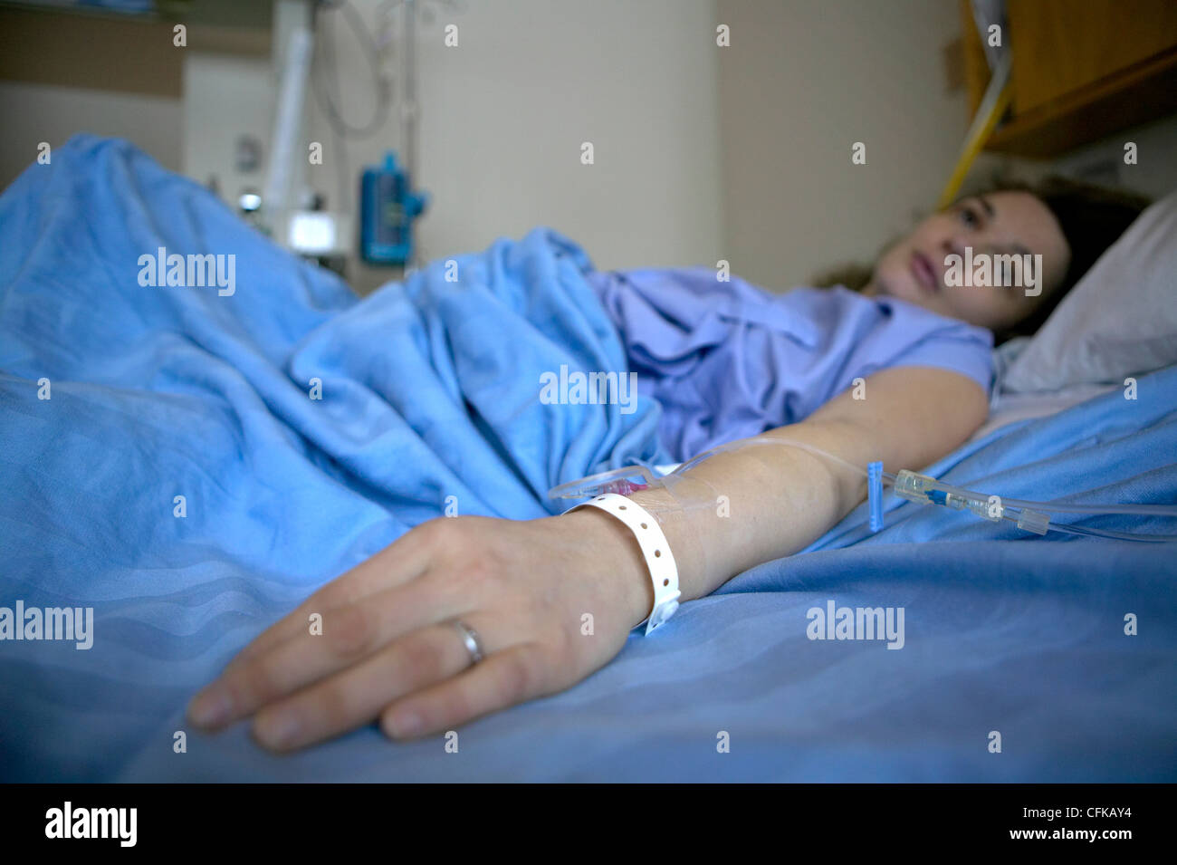 Pregnant Woman in Labour in Hospital Stock Photo