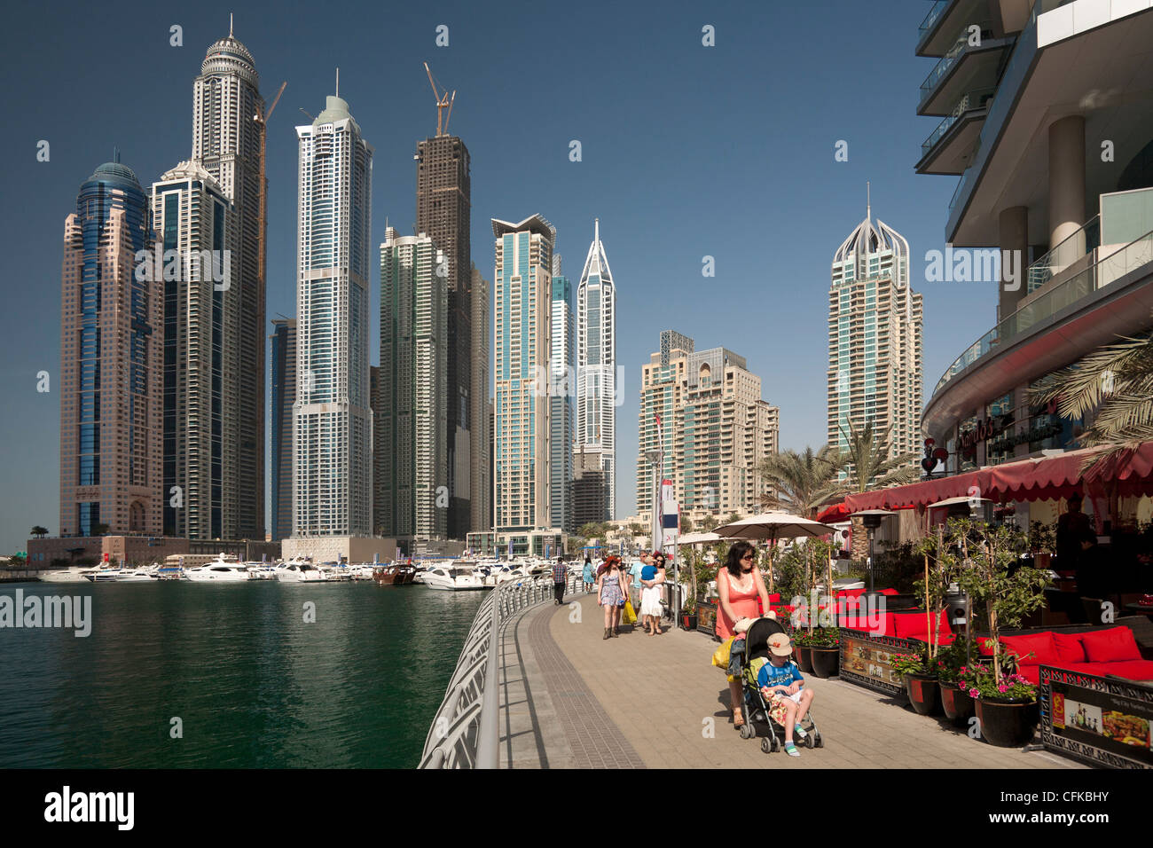 The skyscrapers of the 'Dubai Marina' area (Dubai - the United Arab Emirates). Les gratte-ciel du quartier 'Dubai Marina'. Stock Photo