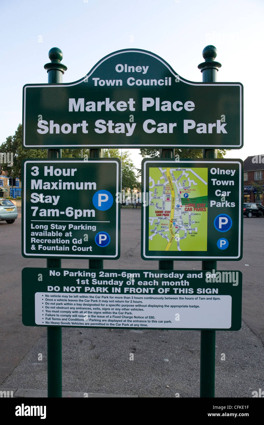 Olney Car Park Sign Stock Photo Alamy