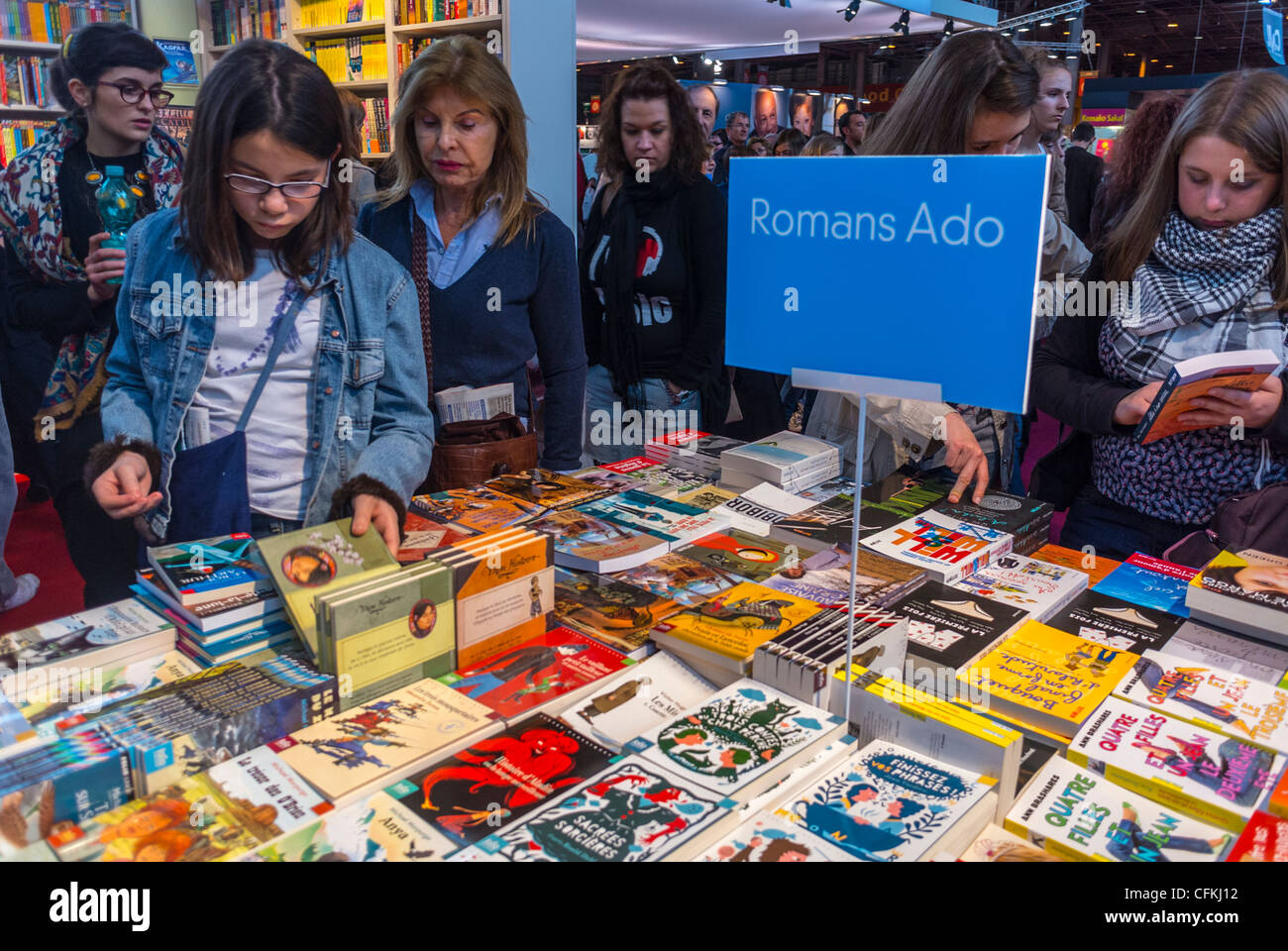 Paris, France, People Visiting Salon du Livre, Book Fair, Library, national convention france, publishing business Stock Photo