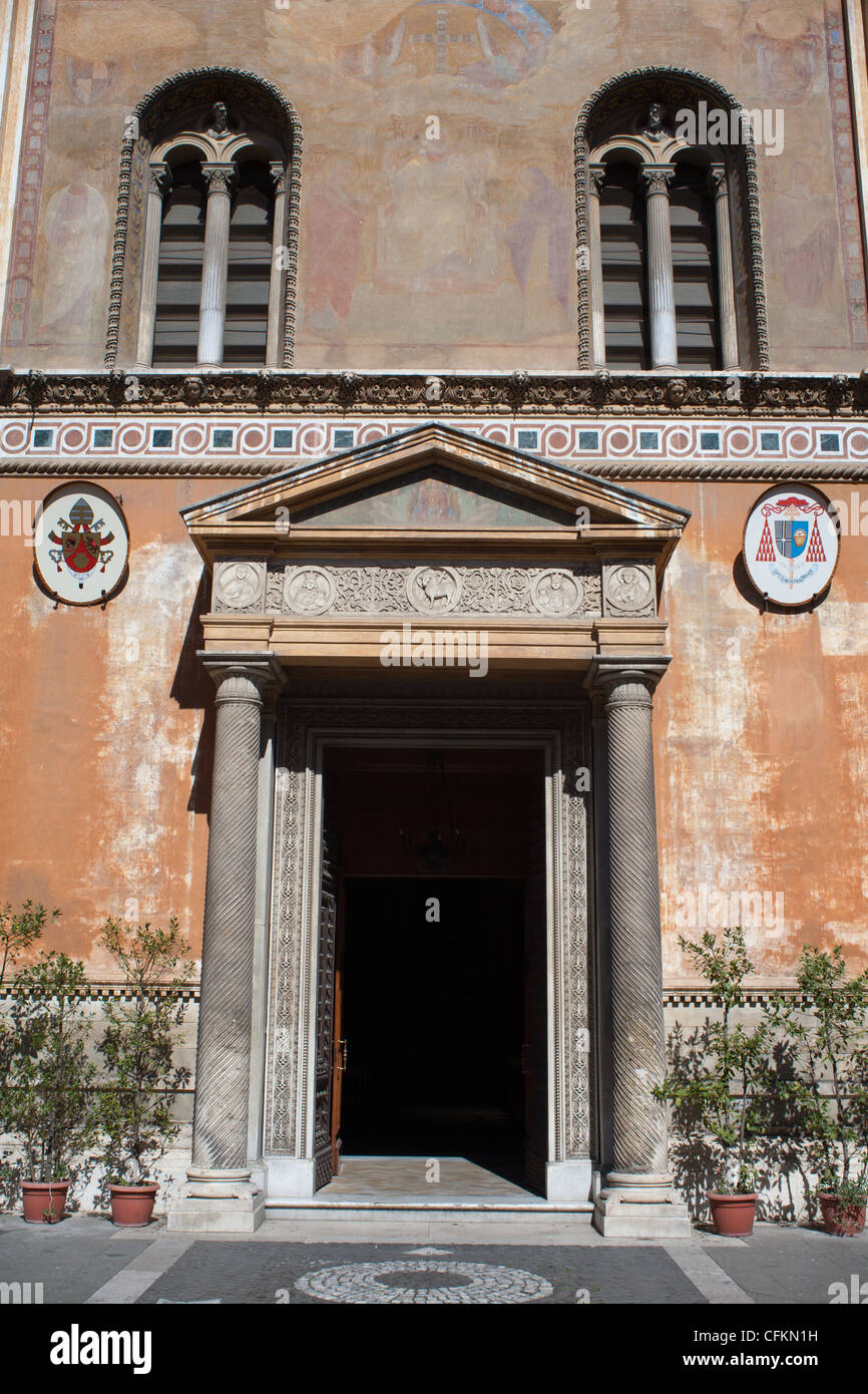 The basilica of Santa Pudenziana, Rome, Italy Stock Photo - Alamy