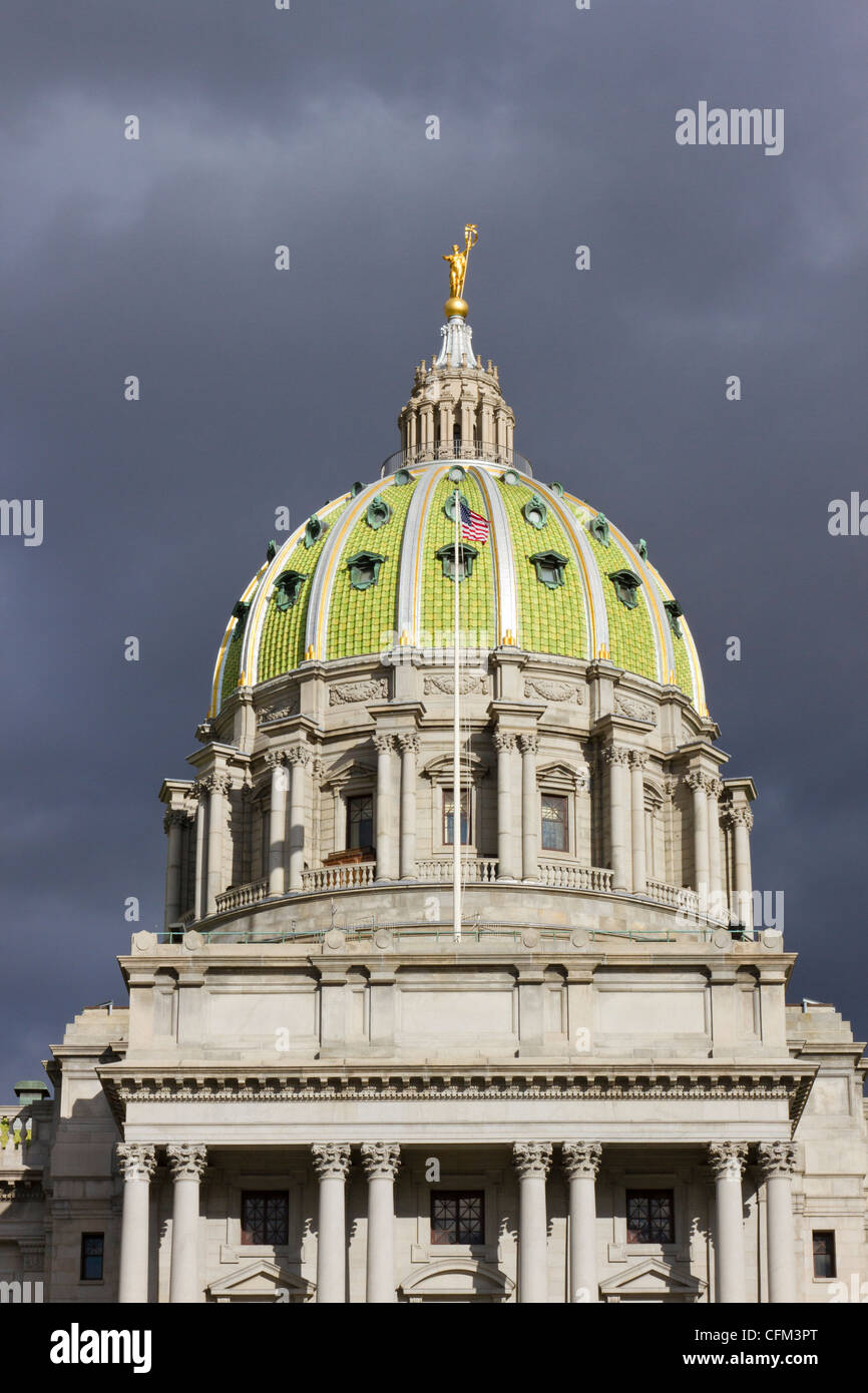 Green dome and cupola of the Pennsylvania state capitol building in Harrisburg Stock Photo