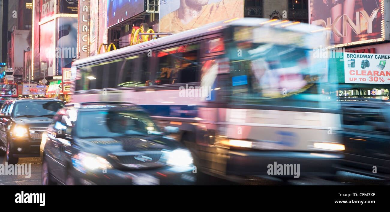 Bus service new york city hi-res stock photography and images - Alamy