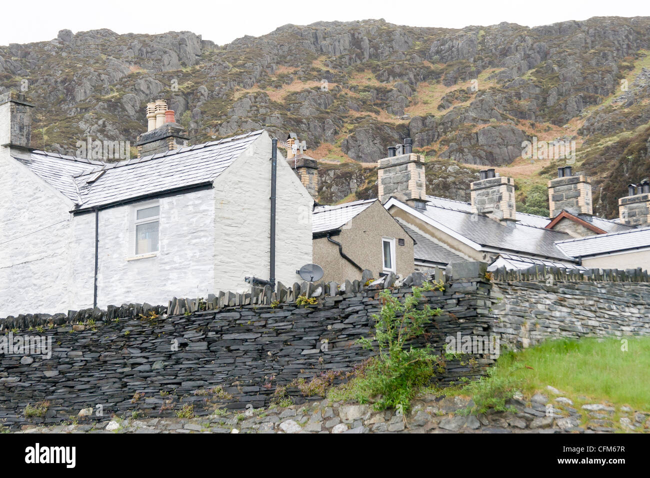 Blaenau Ffestiniog, Wales. A welsh town in the rain Stock Photo Alamy