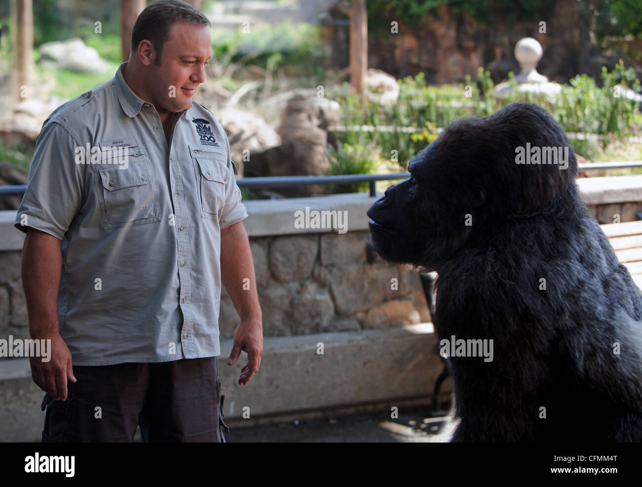 ZOOKEEPER (2011) KEVIN JAMES FRANK CORACI (DIR) 005 MOVIESTORE COLLECTION LTD Stock Photo