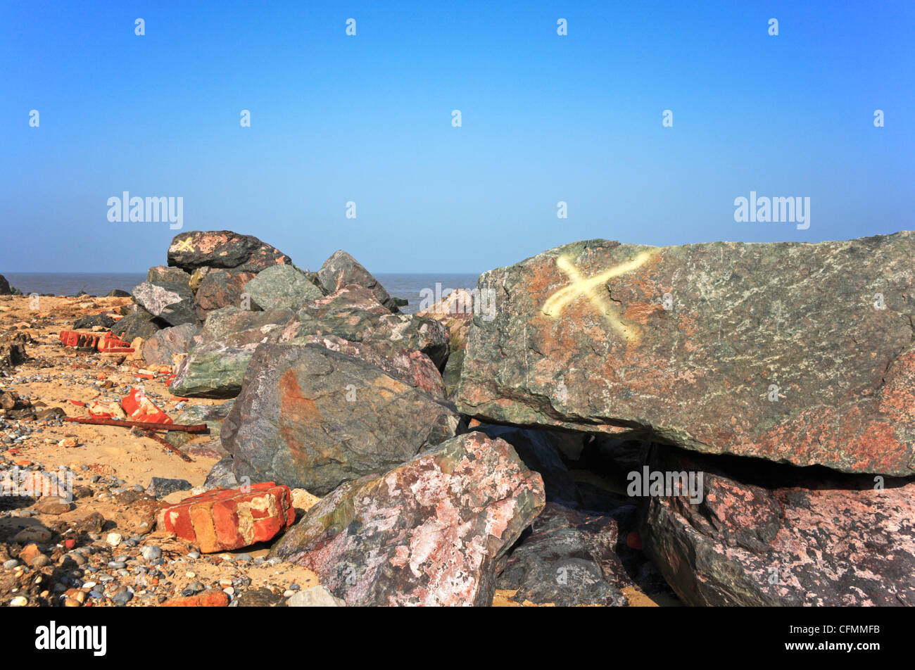 Sea Defence Stone Rocks Rock armour for sea defences hi-res stock photography and images - Alamy