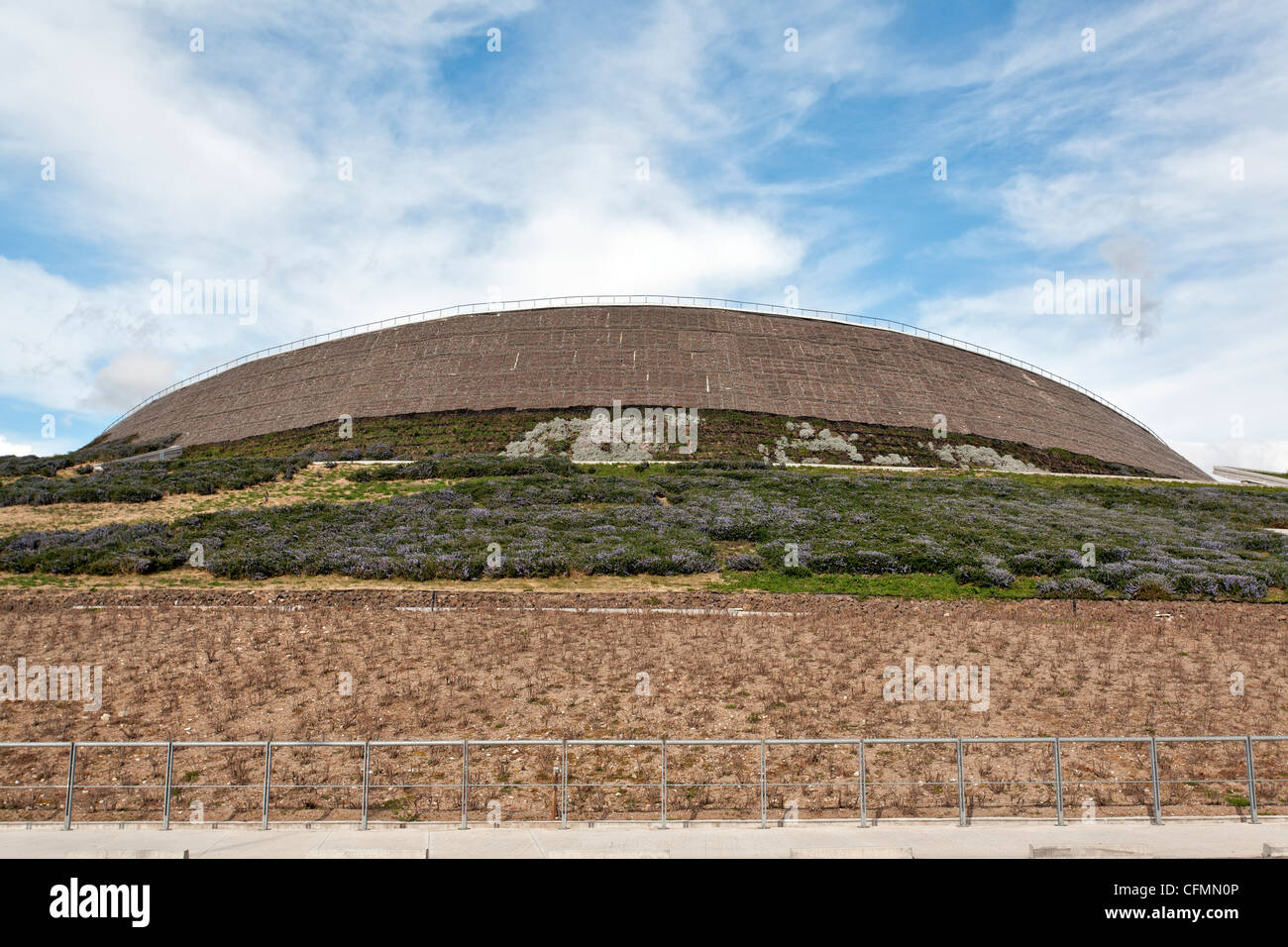 Vulcano Buono, Good Volcano, Mall with roof garden in Nola, Renzo Piano  Building Workshop Architects, Naples, Campania,Italy Stock Photo - Alamy