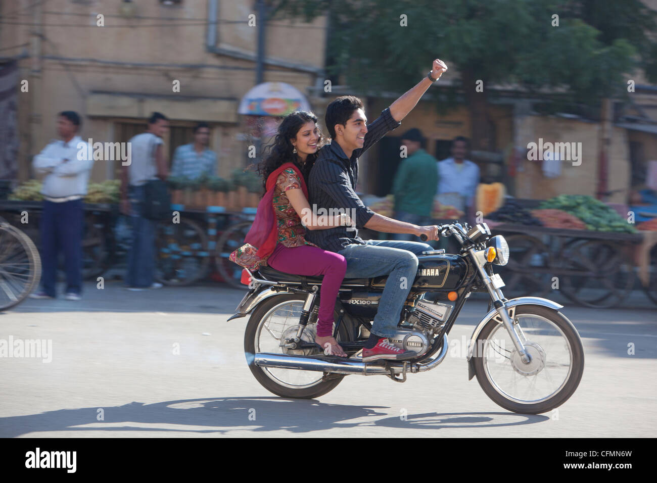 THE BEST EXOTIC MARIGOLD HOTEL (2011), TENA DESAE, DEV PATEL, JOHN MADDEN (DIR), 007 THE MOVIESTORE COLLECTION LTD Stock Photo