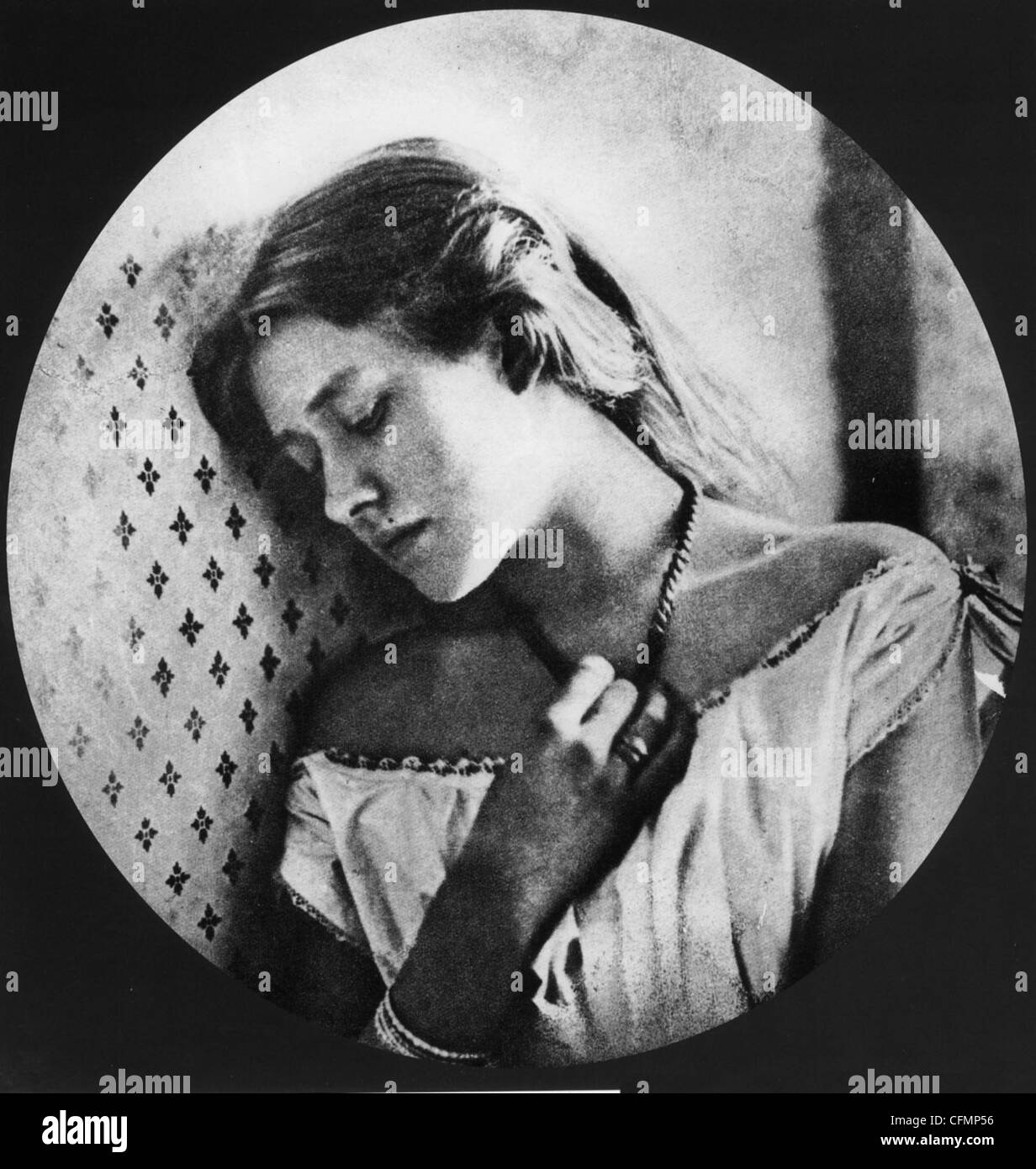 ELLEN TERRY (1847-1928) English stage actress photographed at age 16 by Julia Margaret Cameron and originally titled 'Sadness' Stock Photo