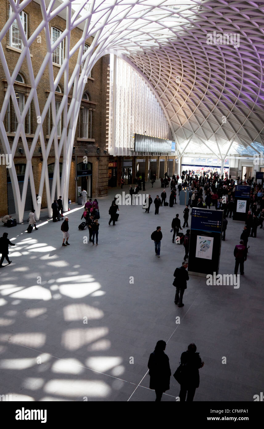 New Kings Cross Station departures concourse, London Stock Photo - Alamy