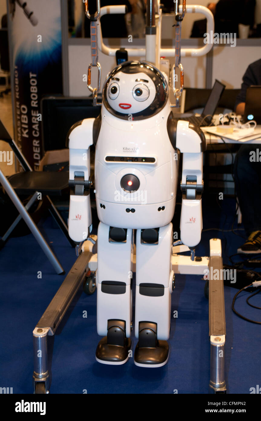 Master robot hi-res stock photography and images - Alamy