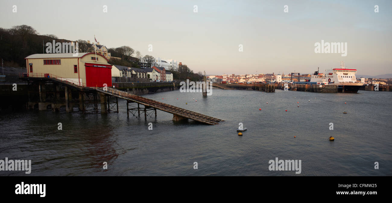 Lifeboat station and Douglas harbour Stock Photo Alamy