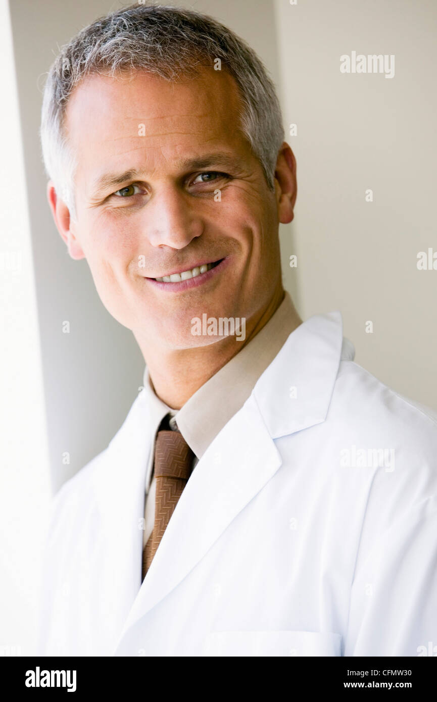 Doctor close up portrait hi-res stock photography and images - Alamy