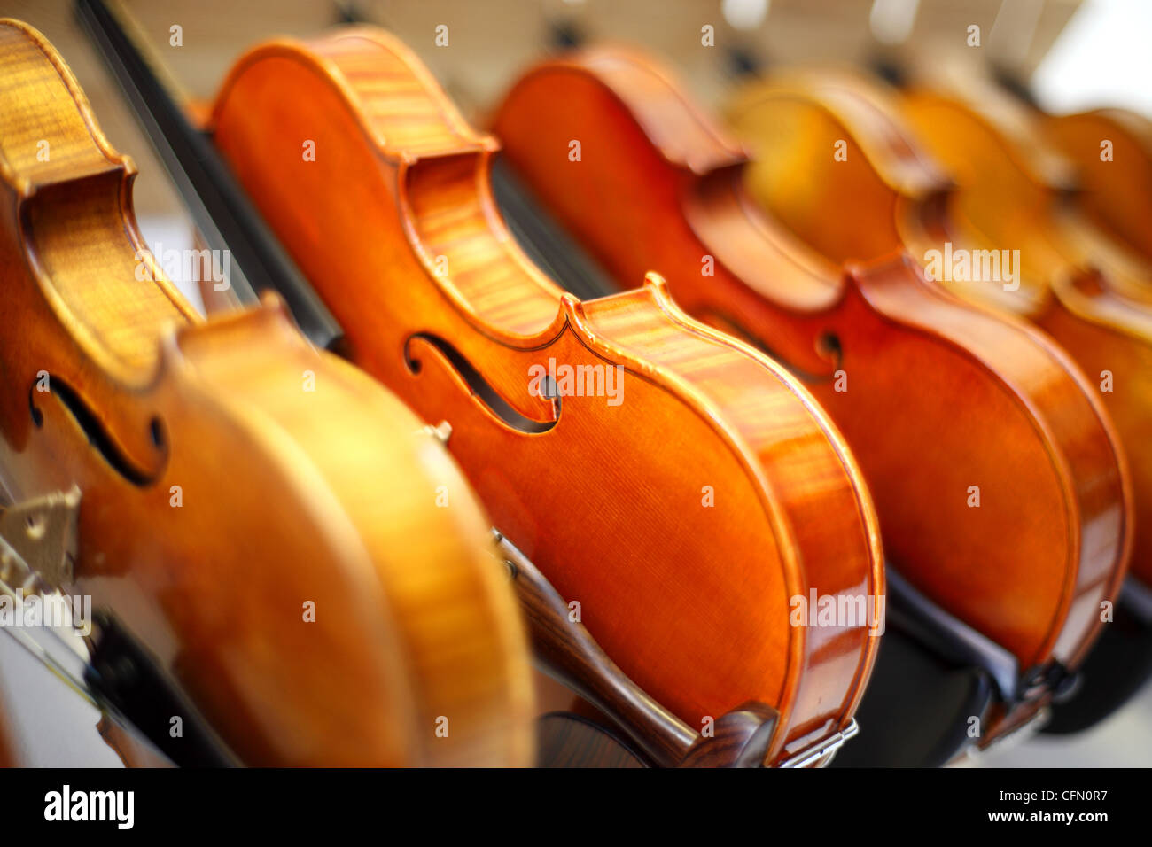 Line of violins hires stock photography and images Alamy