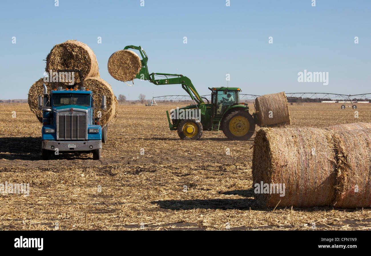 Nebraska usa farm hay hires stock photography and images Alamy