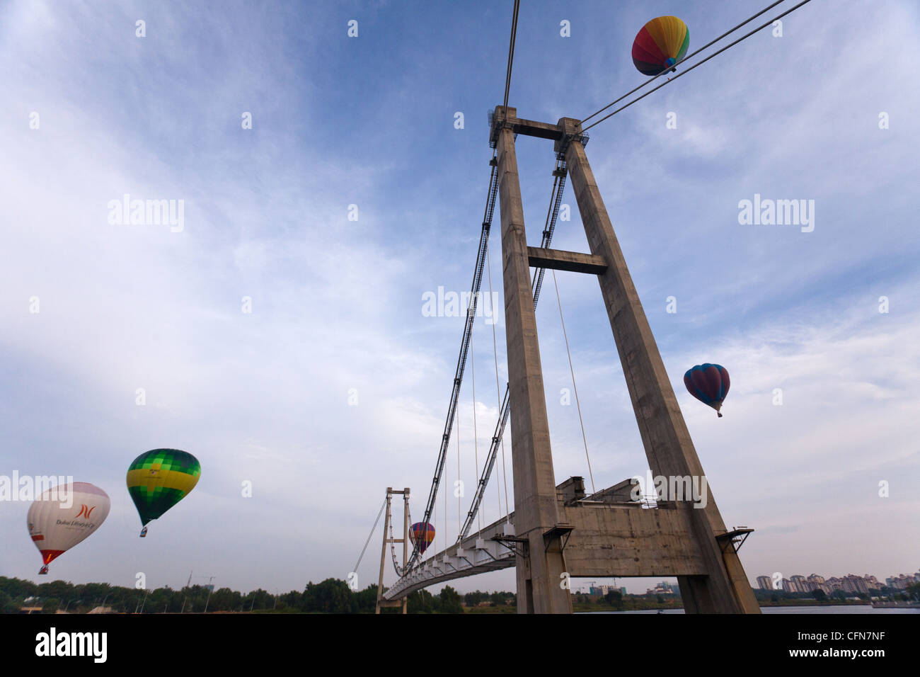 Hot air balloons fiesta hi-res stock photography and images - Alamy