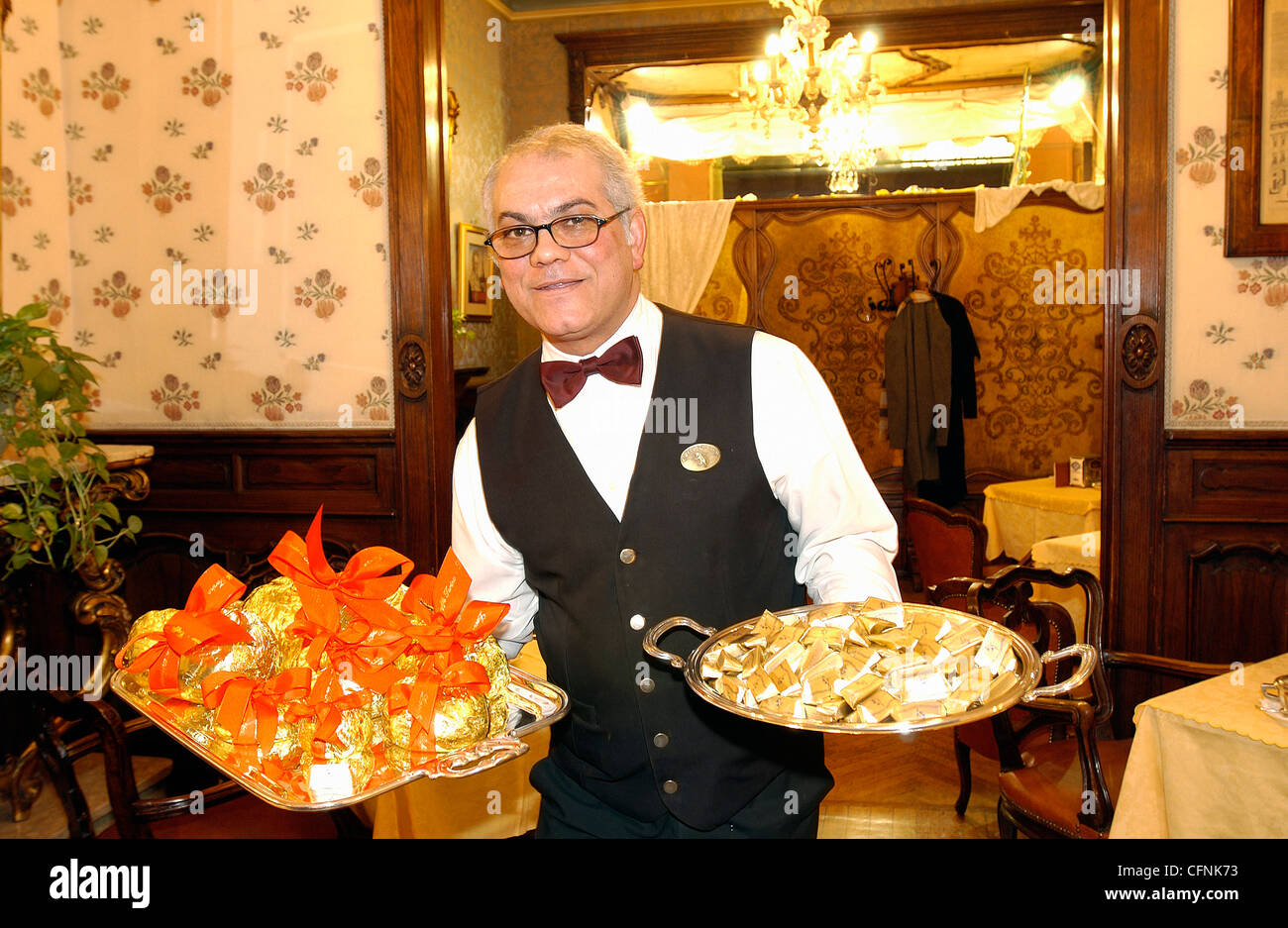 Italia ,Piemonte ,Torino ,Caffè Torino locale storico Pasticceria Cioccolateria Stock Photo