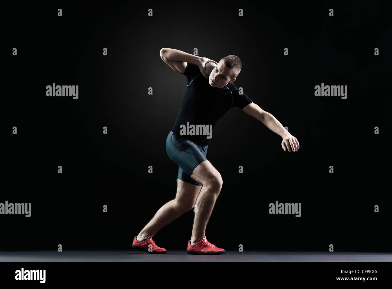 Shot put throw hires stock photography and images Alamy