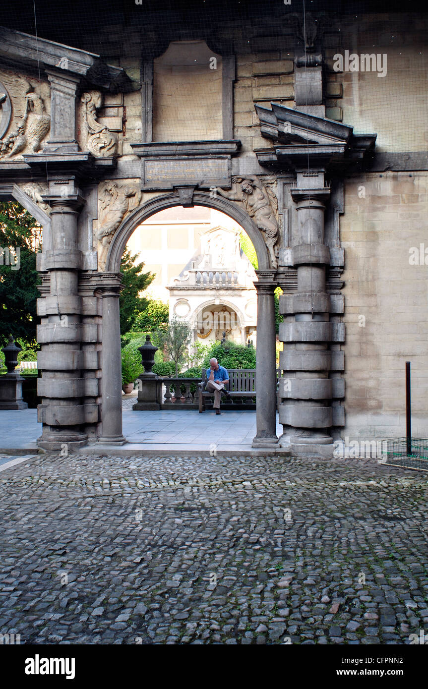 Belgium, Flanders, Antwerp, House of Rubens, Garden Stock Photo Alamy