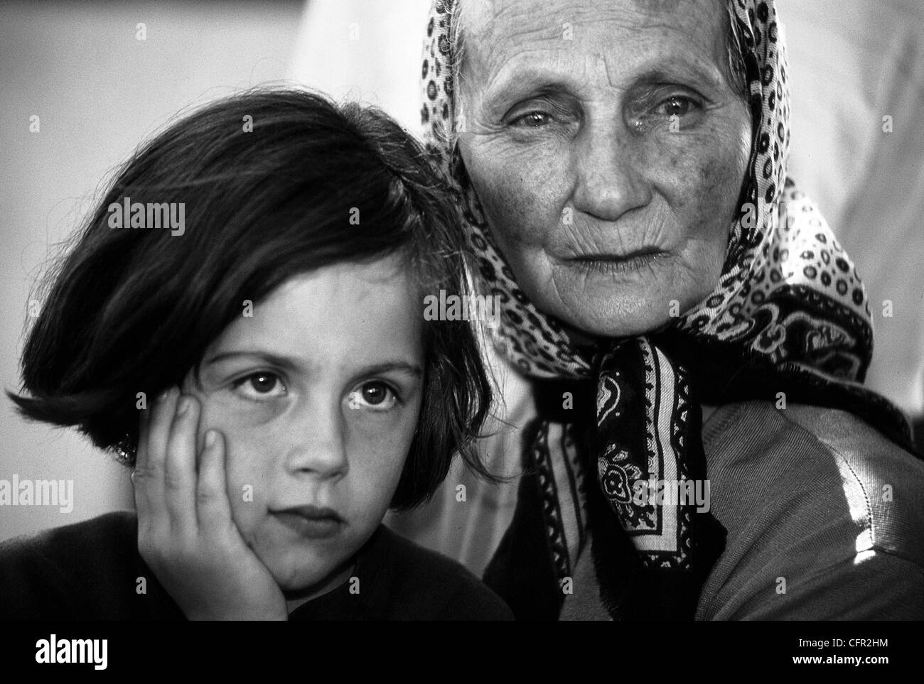 Abuela y nieta en Mostar. Bosnia Herzegovina. Stock Photo