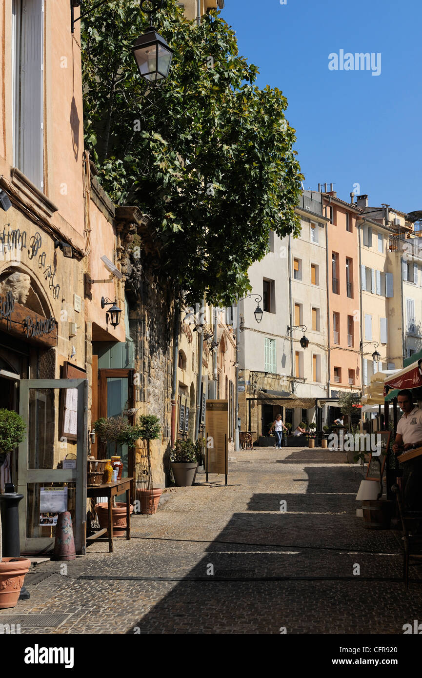 Al fresco restaurants, Place Forum des Cardeurs, AixenProvence, BouchesduRhone, Provence Al fresco restaurants, Place Forum des Cardeurs, AixenProvence, BouchesduRhone, Provence