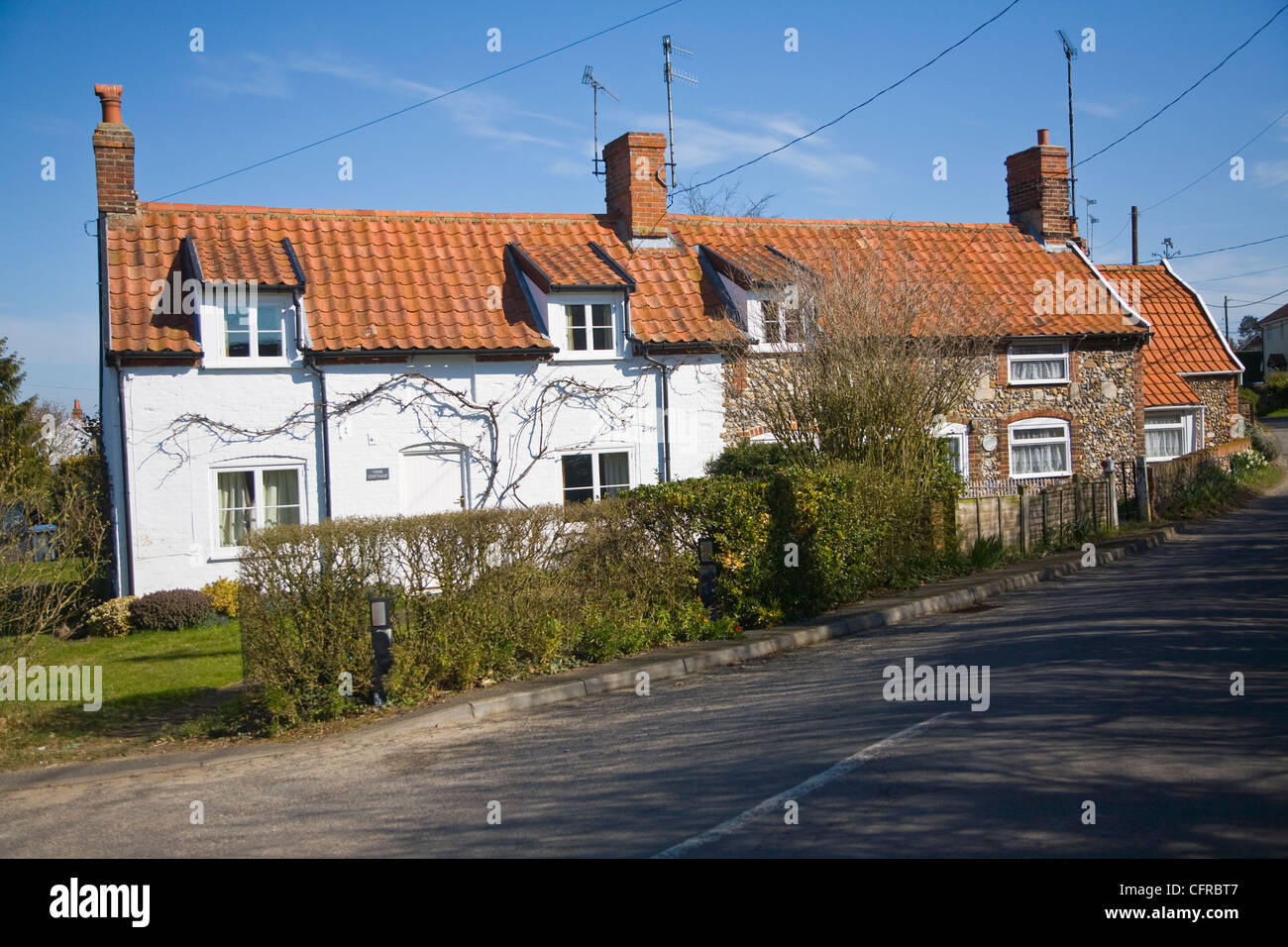 Pretty village cottage at Blaxhall, Suffolk, England Stock Photo