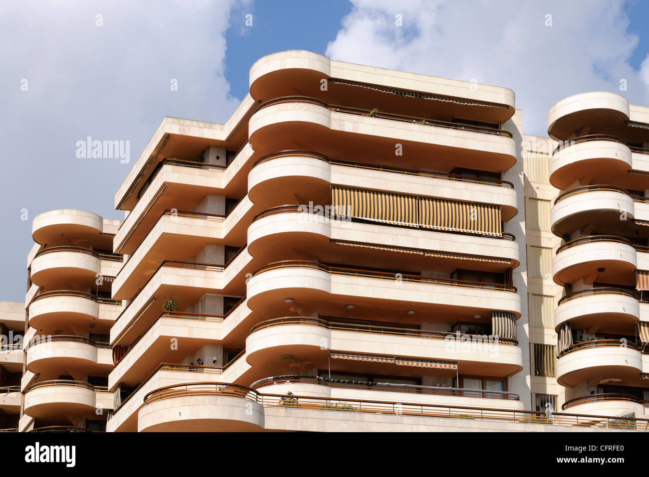 Fassade eines Hotels, 1974, in Palma, Mallorca, Spanien, Europa. | Facade of a hotel, 1974, in Palma, Majorca, Spain, Europe. Stock Photo