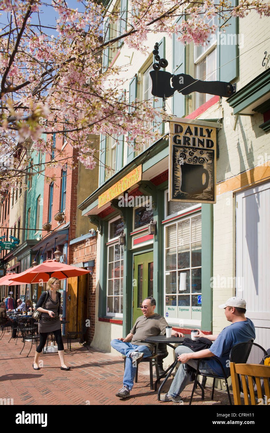 Alfresco lunch on a fine Spring Day, Fells Point neighborhood, Baltimore, Maryland Stock Photo