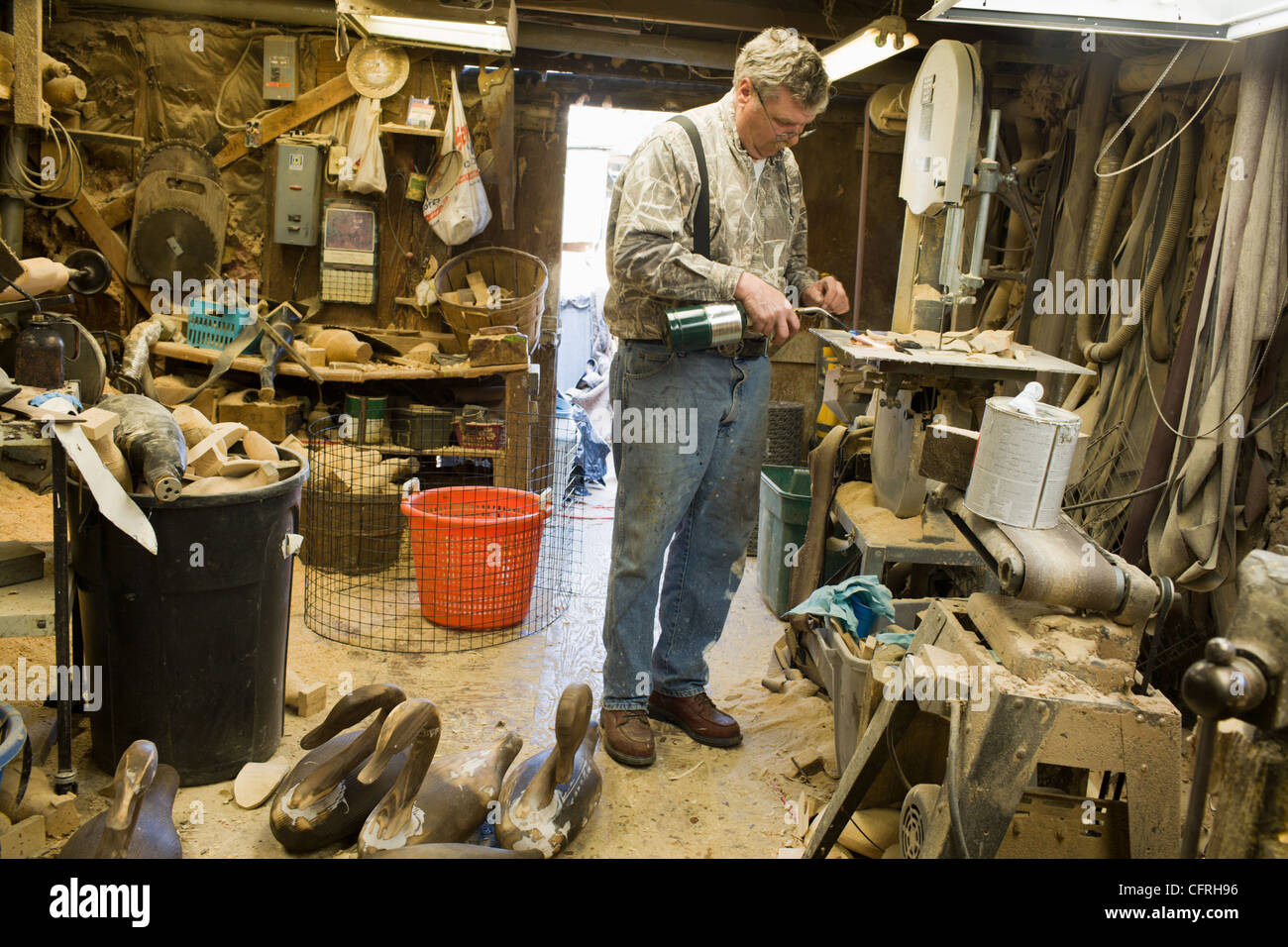 Duck decoy carver, Havre de Grace, Maryland, Chesapeake Bay Stock Photo