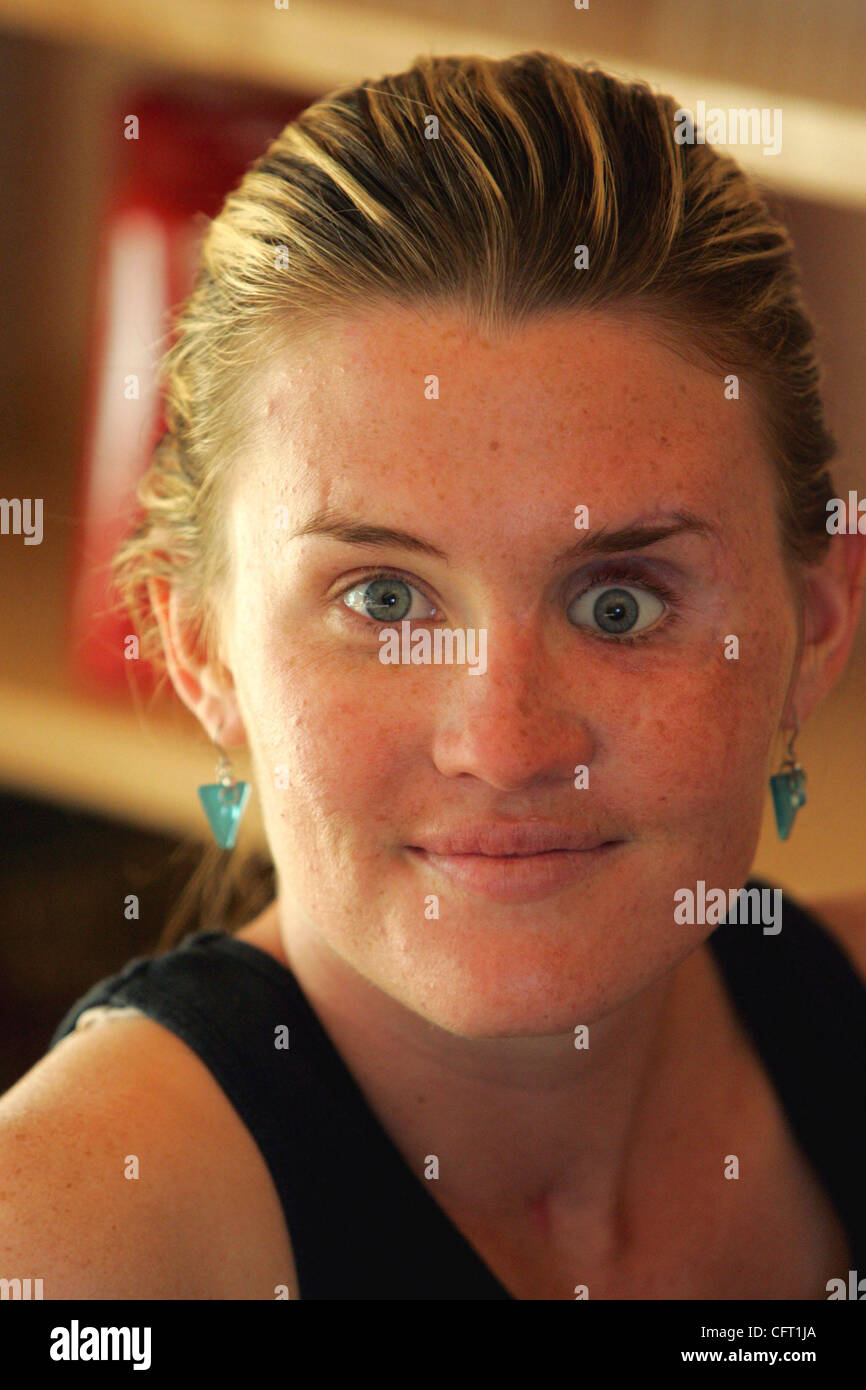 December 1, 2006, Encinitas, California, USA Arwen Renner's face was ...