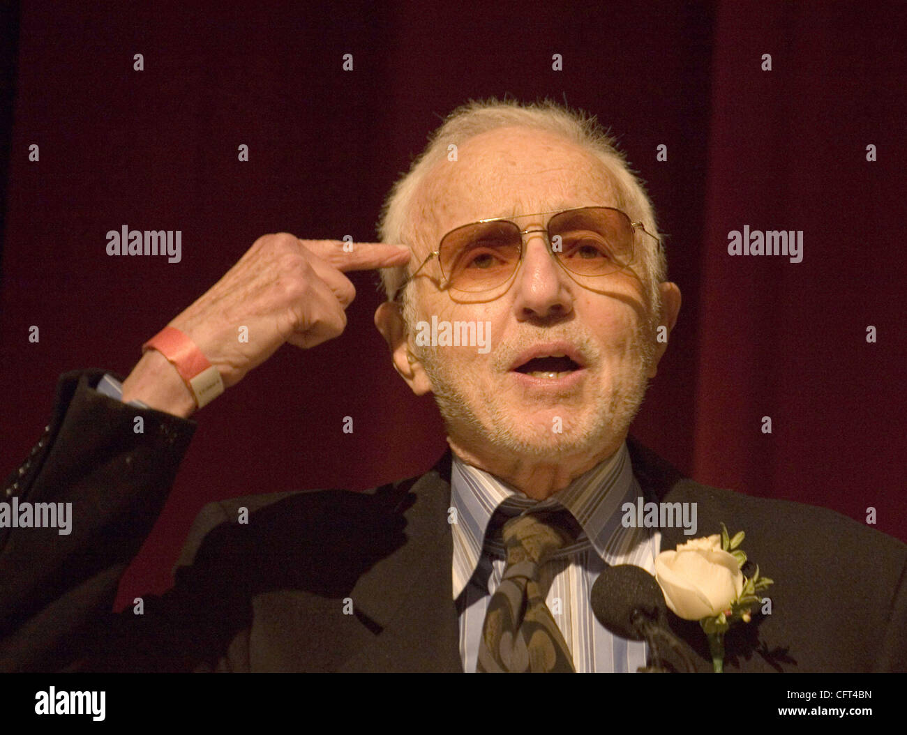 Haskell wexler hires stock photography and images Alamy